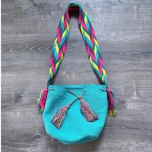 Wayuu Mochilla Bag Teal Bucket Shoulder Bag Colorful Crochet Columbia Boho Retro